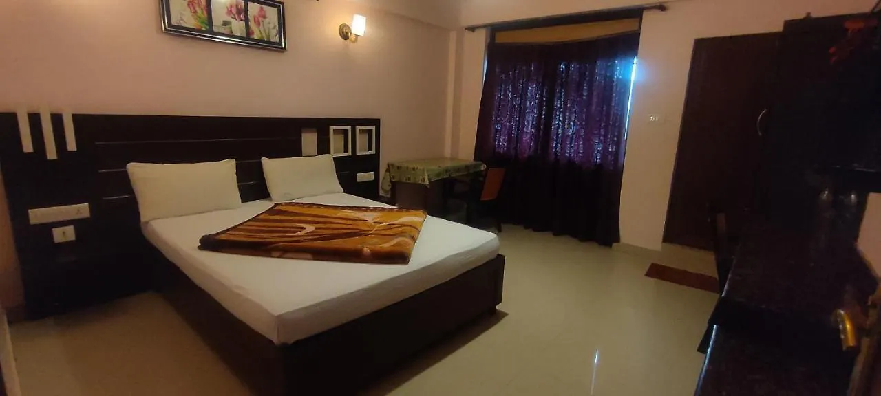 Arul Mount Bed & Breakfast Munnar