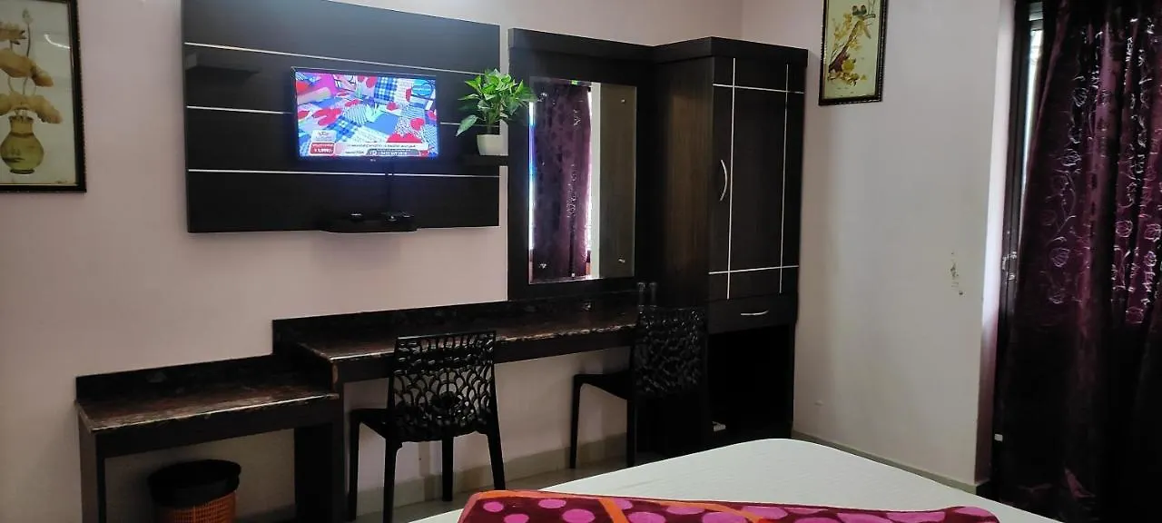 Arul Mount Bed & Breakfast Munnar
